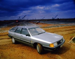 Audi 100 Avant 1988 года  (UK)